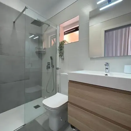 Sunset Terrace Ocean View شقة *