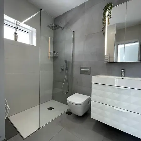 Sunset Terrace Ocean View شقة أذيخي